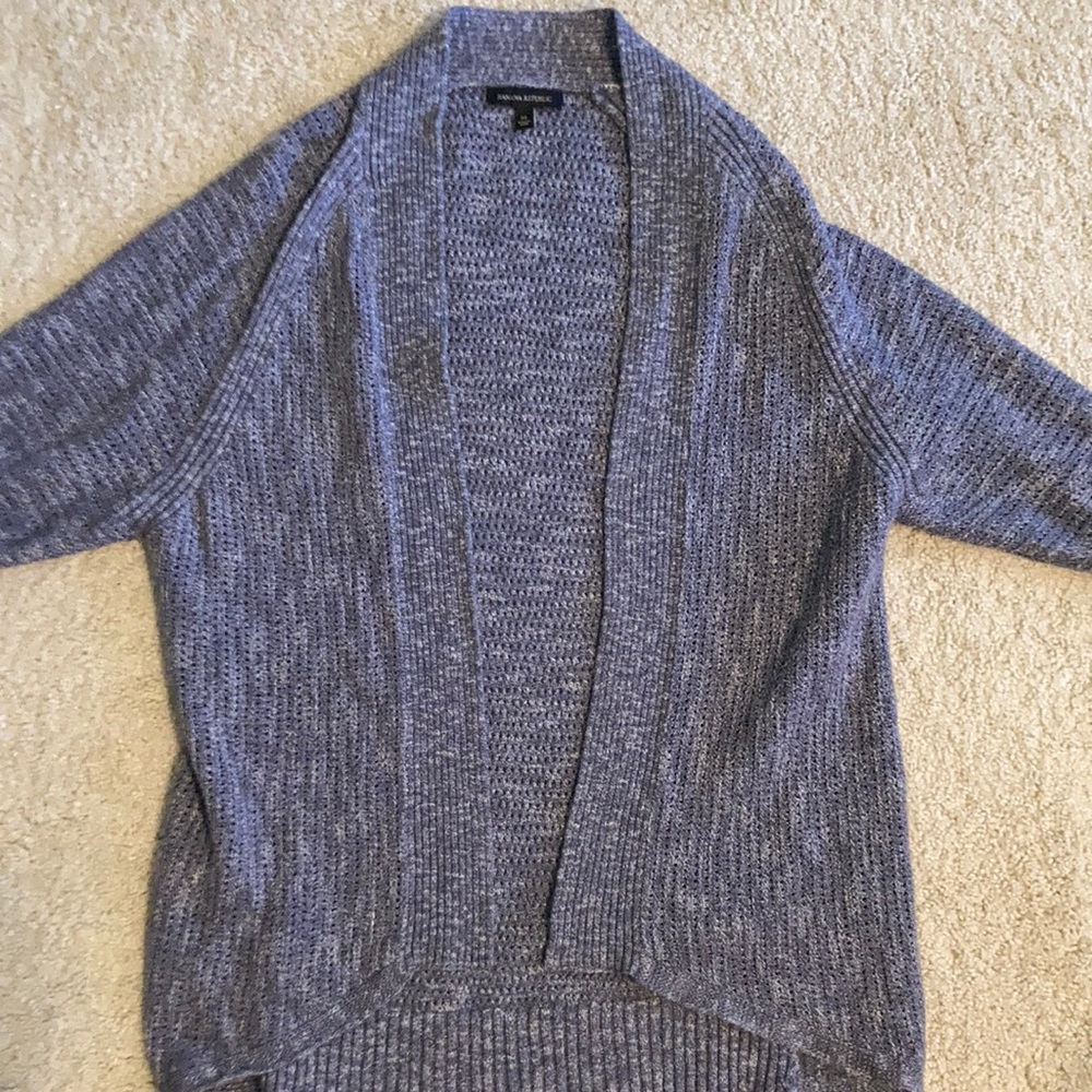 Banana republic size medium sweater. Color is medium shade of blue and white.